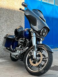 Street Glide FLHXS- special