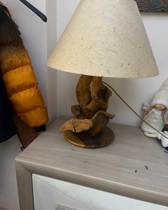 Lampada in ulivo