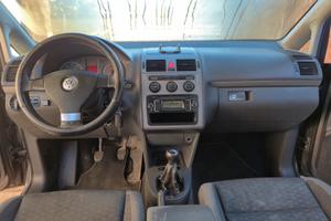 Volkswagen Touran 1.6 Benzina