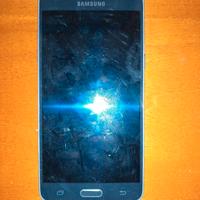lcd j5
