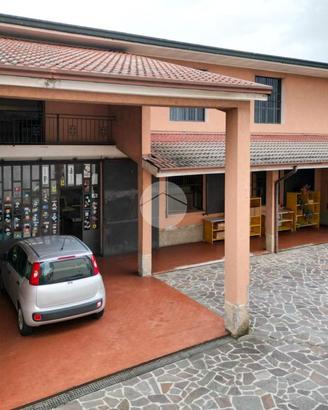 CAPANNONE A BRANDICO