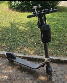 Monopattino Ninebot E25E 