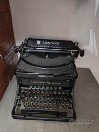 Macchina da scrivere Underwood Noiseless