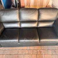 Coppia divani Doimo pelle: letto + relax