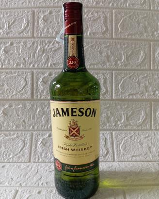 Jameson irish whiskey 