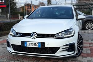 Volkswagen Golf GTD 2.0 TDI DSG 5p. VIRTUAL.NAVIGA