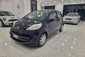 Peugeot 107 1.0 68 CV 5p. Cambio Automatico