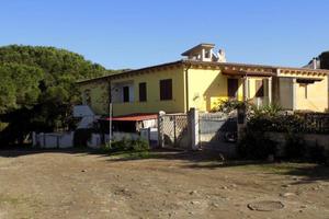 A 180 mt dalla spiaggia appartamento trilocale.