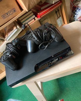 PlayStation 3 + due joystick + giochi