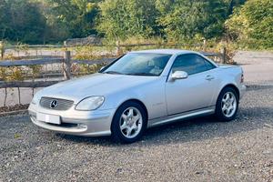 auto coupe /cabrio