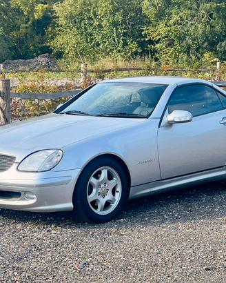 auto coupe /cabrio