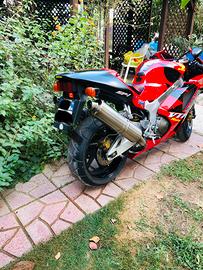 Vtr 1000 sp1