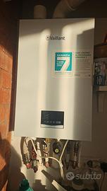 Caldaia a condensazione Vaillant ecotec 24 kw