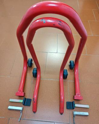 Set completo cavalletti per moto