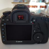 canon eos 5D Mark iv 