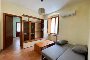 2 LOCALI A COSENZA