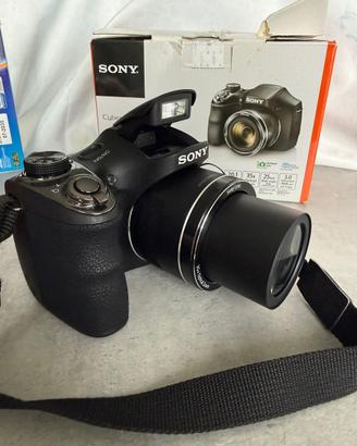 Macchina fotografica sony DSC H300 a pile