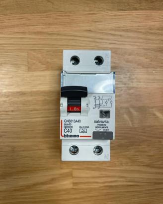 Interruttore differenziale salvavita C40 Bticino