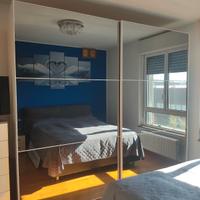 Armadio scorrevole + mobili camera moderni