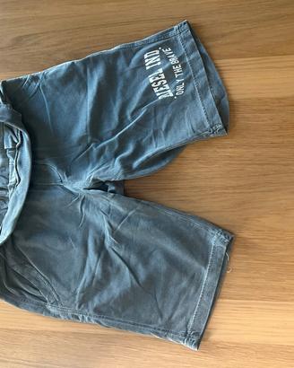 pantaloni corti Diesel 16 anni