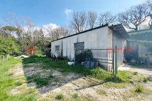 Capannone Industriale Cantalice