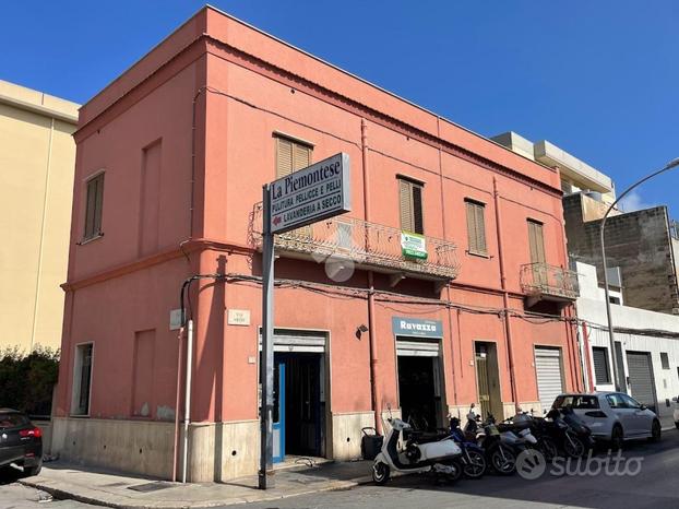 4 LOCALI A TRAPANI