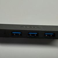 Hub USB 3.0 ultra sottile con caricatore USB