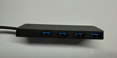 Hub USB 3.0 ultra sottile con caricatore USB