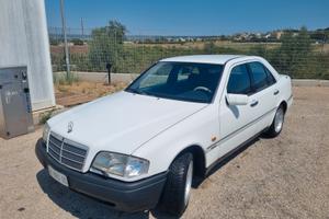 Mercedes Benz c180 w202