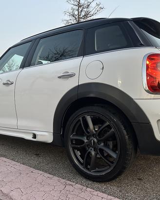 Mini Cooper SD Countryman All4
