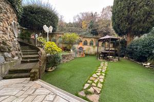 3 LOCALI A MONTE COMPATRI