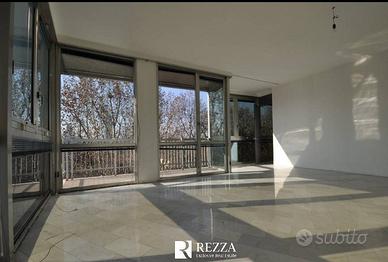 Immobile di 200 m² a Milano