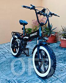 Bici elettrica fat con acceleratore e GPS nuova 
