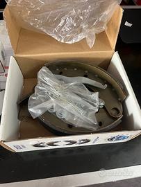 Kit freni anteriore   Citroen dyana -2 cavalli