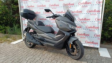 Voge Sfida SR4 400