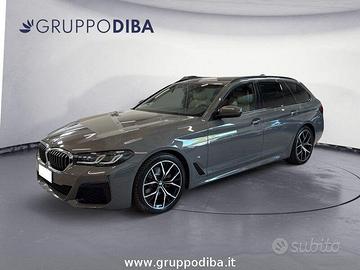 BMW Serie 5 G31 2020 Touring LCI D 520d Touri...