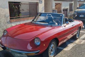 AUTO D'EPOCA SPIDER DUETTO ALFAROMEO 1973