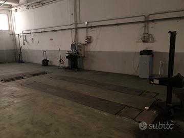 Centro revisione 2014 ben tenuto