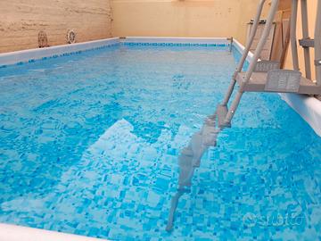 Piscina  732x366x132