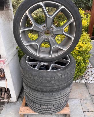 CERCHI R19 500X 550€ trattabili