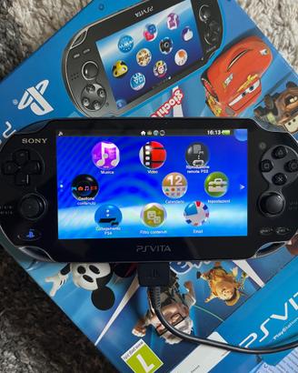 PSVITA nera PCH-1004 (OLED) +signore degli anelli