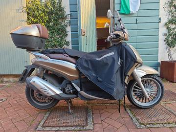 piaggio beverly 300