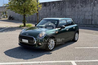 MINI Mini 1.5 Cooper D 5 porte