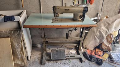 macchina da cucire professionale PFAFF