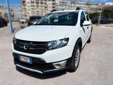 DACIA STEPWAY 0.9 TCe TurboGPL - 2016