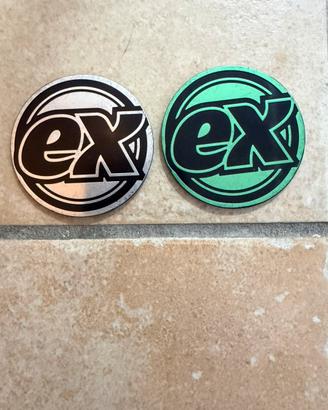 2 medaglie ex verde e grigia