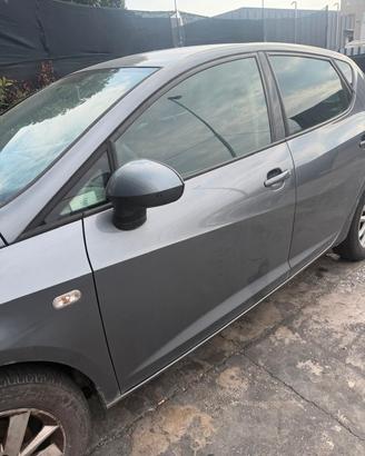 Porta anteriore sx Seat Ibiza anno 2013 modello 6J