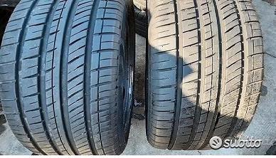 Gomme 255 35 18 Nankang