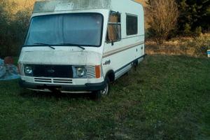 MOTORHOME ELNAGH NON FUNZIONANTE