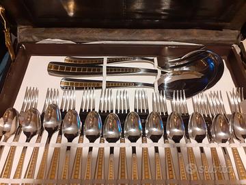 Servizio posate acciaio  e oro zecchino 